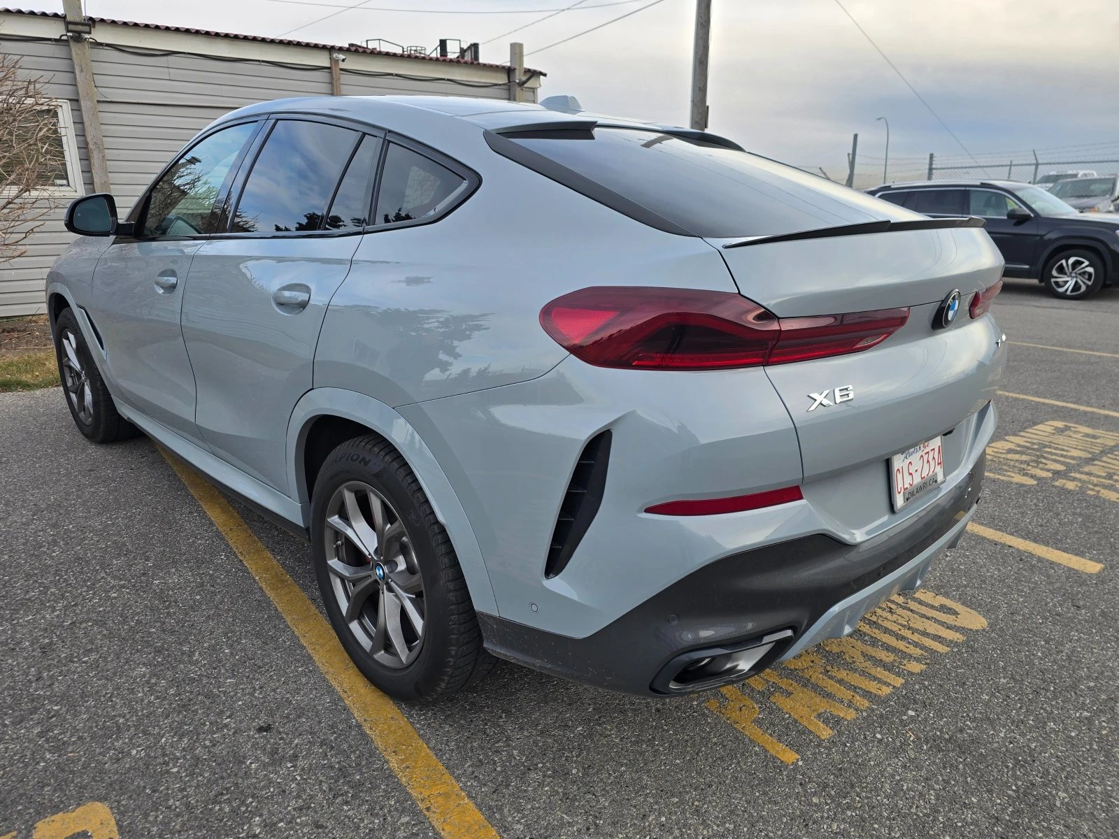 BMW X6 xDrive40i * * CARFAX * *   * *  | Mobile.bg   7