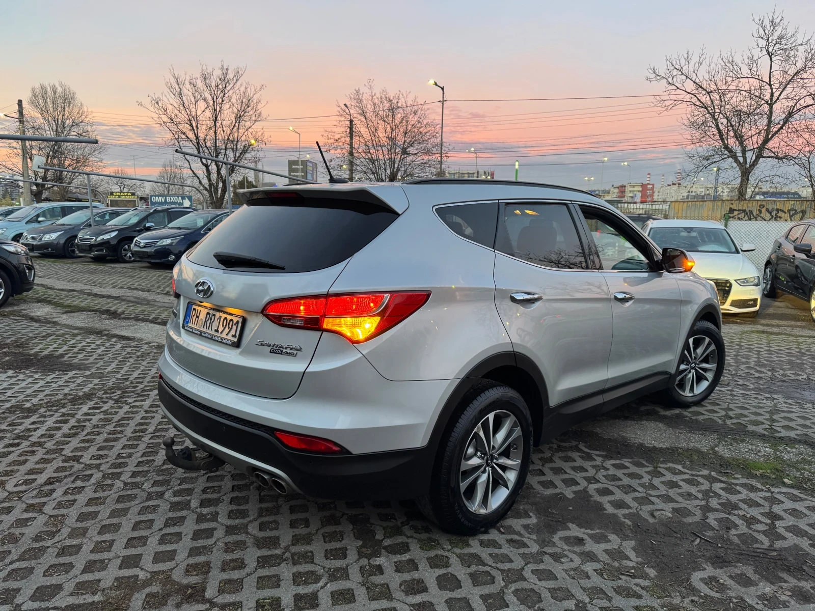 Hyundai Santa fe 2.2 CRDI / 4x4 - изображение 2