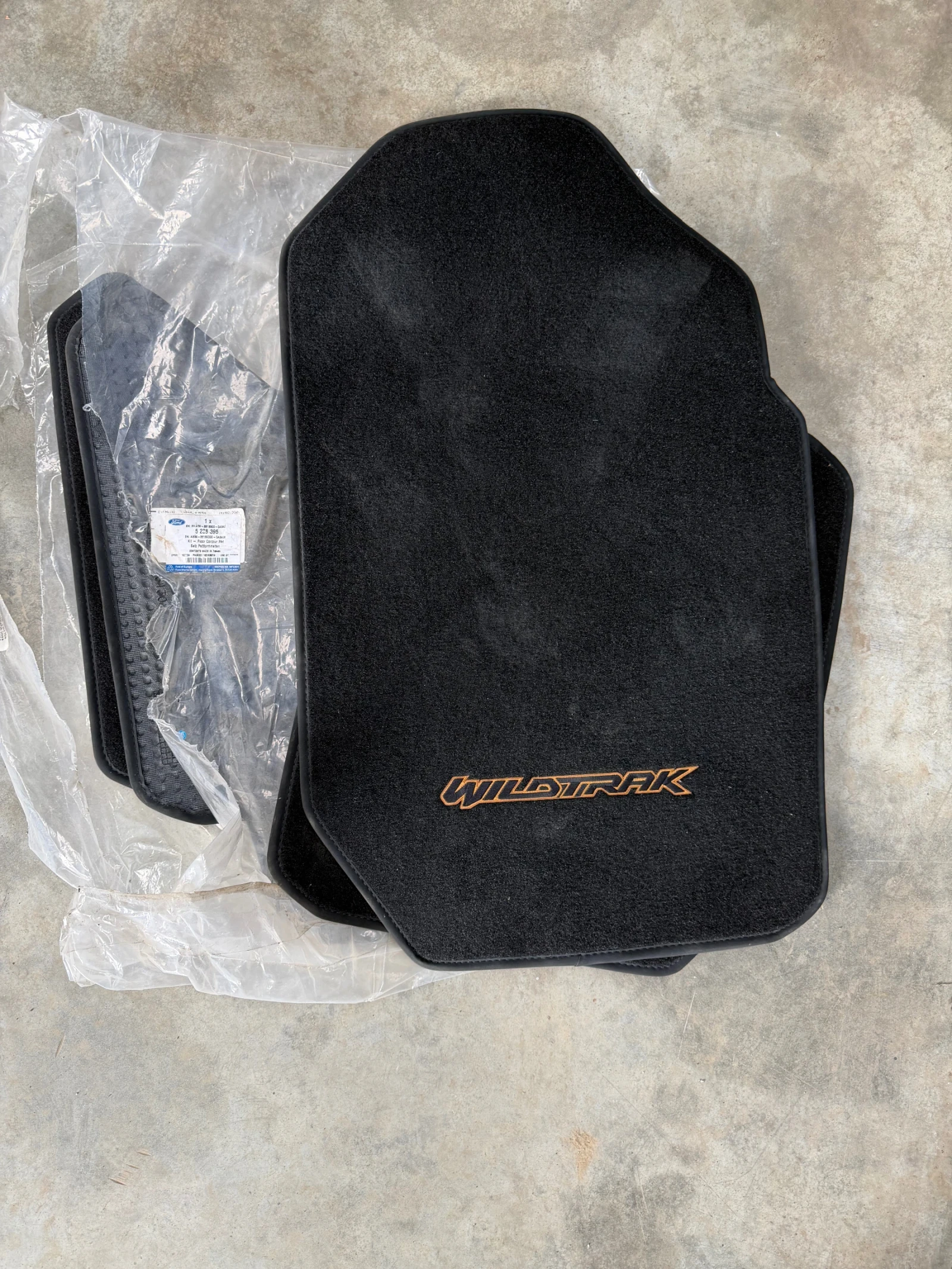 Ford Ranger WiLDTRAC, снимка 13 - Автомобили и джипове - 54335586