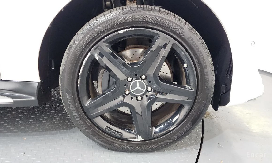 Mercedes-Benz GLE 350, снимка 5 - Автомобили и джипове - 54224913