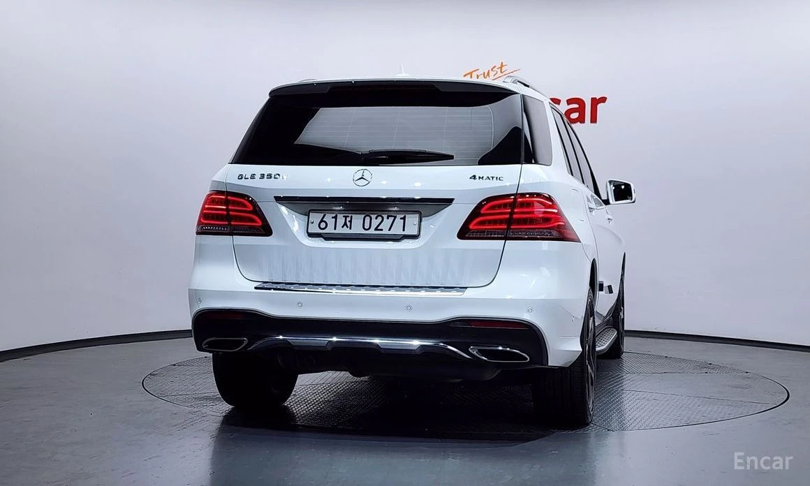 Mercedes-Benz GLE 350, снимка 4 - Автомобили и джипове - 54224913