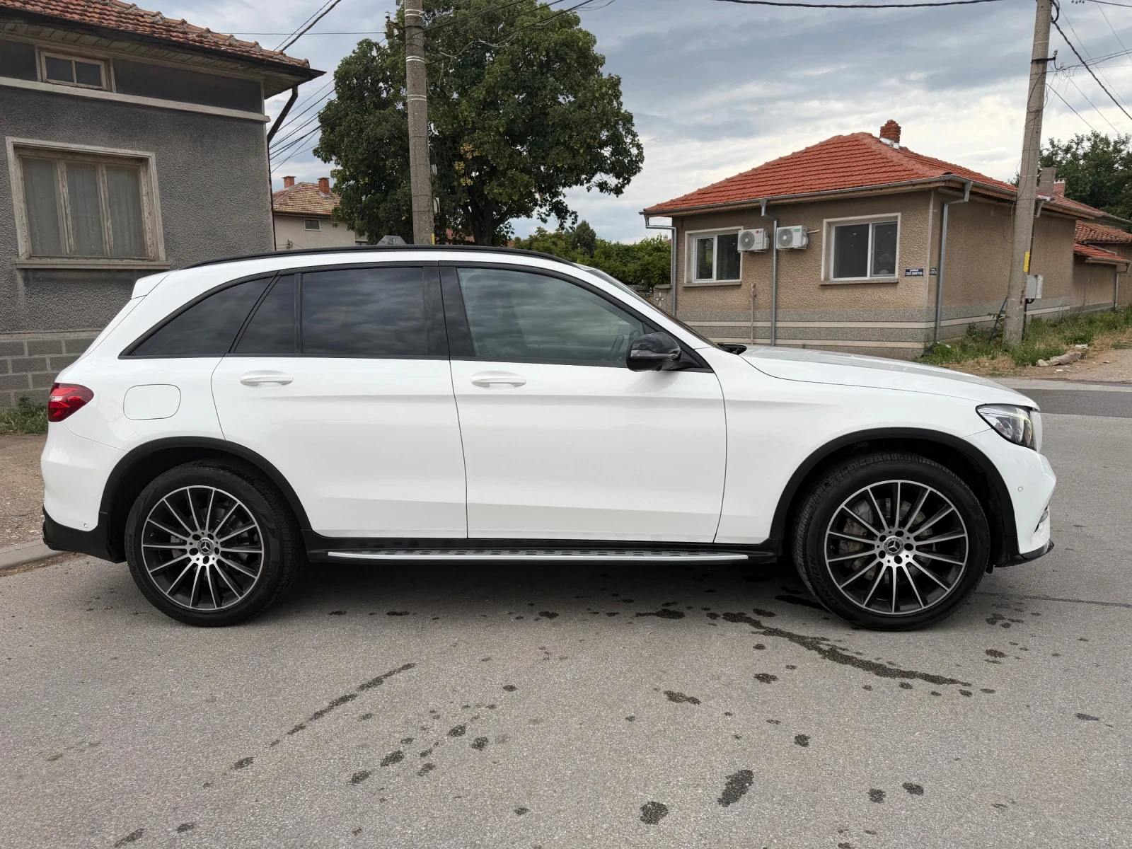 Mercedes-Benz GLC 250 Въздушно окачване, 360 градуса, Теглич, снимка 4 - Автомобили и джипове - 55432575