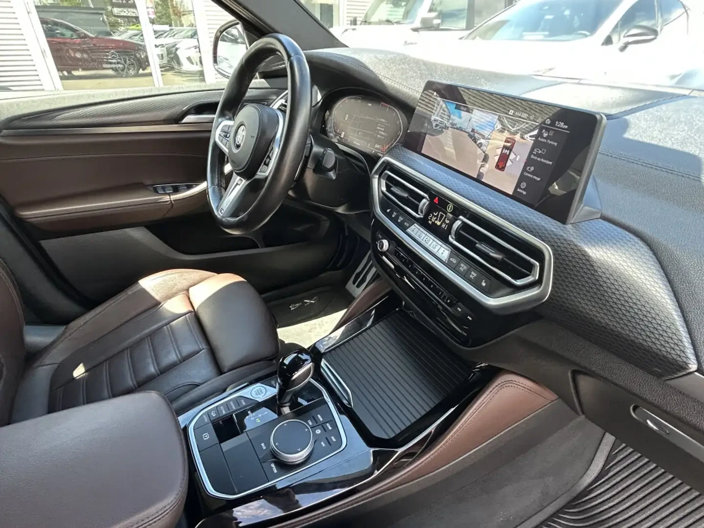 BMW X4 30i* M* SPORT* ХЕДЪП* 360КАМЕРА* ПАНОРАМА* HARMON*, снимка 13 - Автомобили и джипове - 55978623