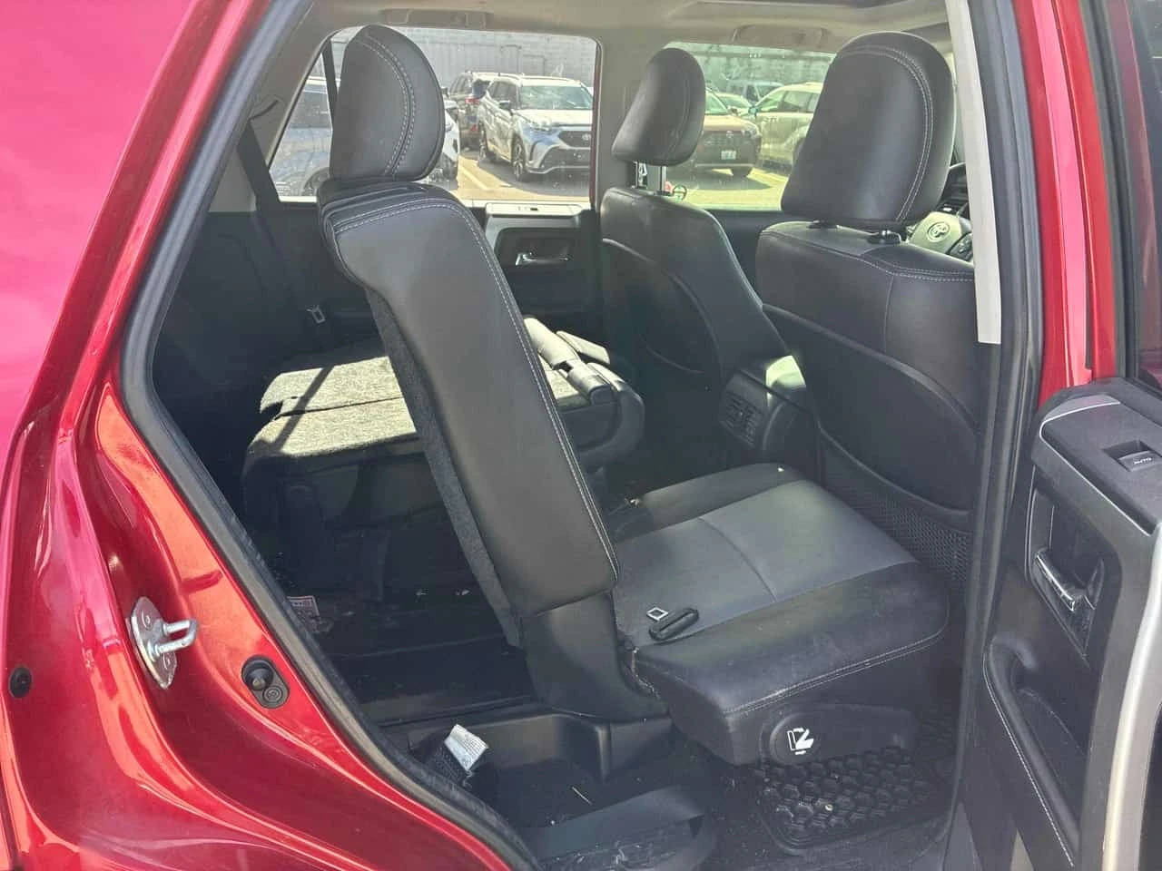 Toyota 4runner * SR5 * CARFAX * ОПЦИЯ ЗА ФИНАНСИРАНЕ * , снимка 15 - Автомобили и джипове - 56213854