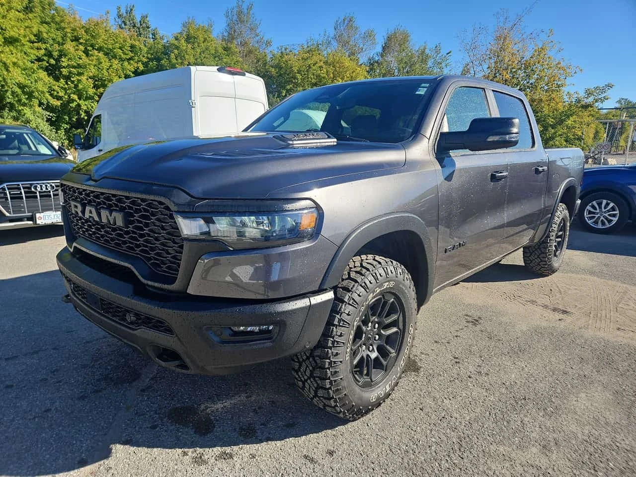 Dodge RAM 1500  Rebel ЧИСТО НОВ ! Авокредит 