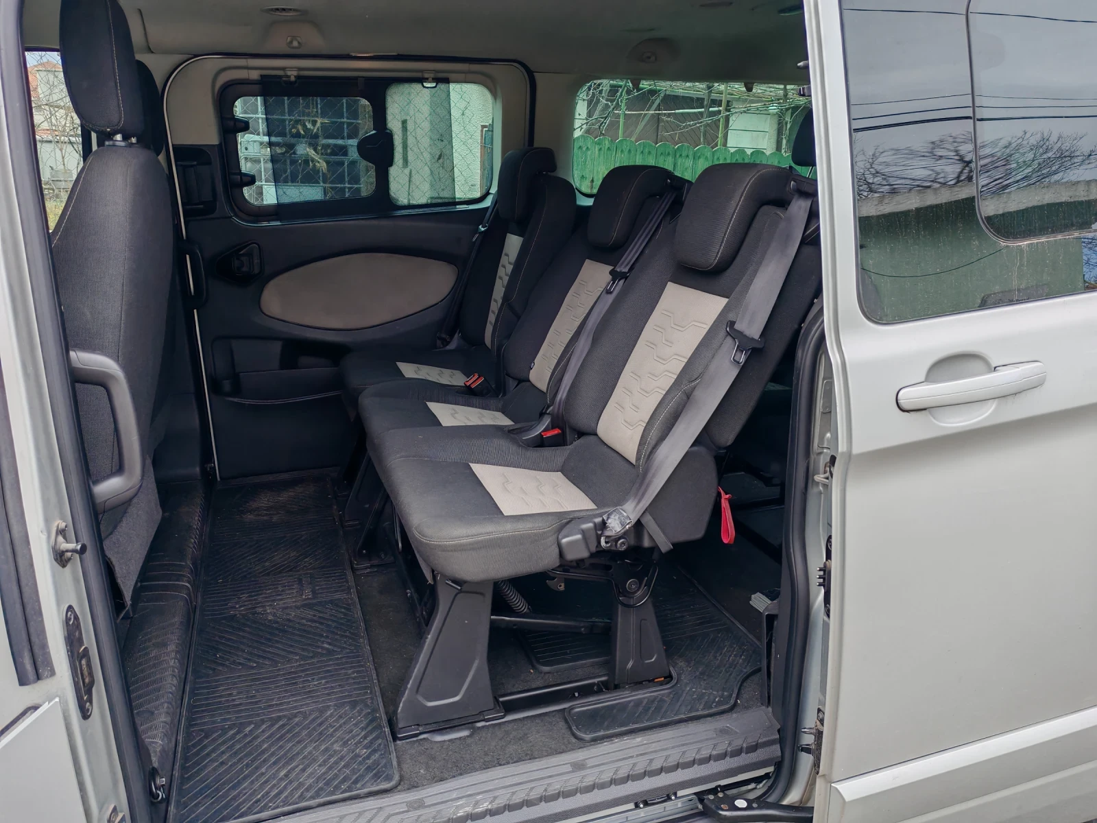 Ford Transit Custom, снимка 6 - Бусове и автобуси - 54031654