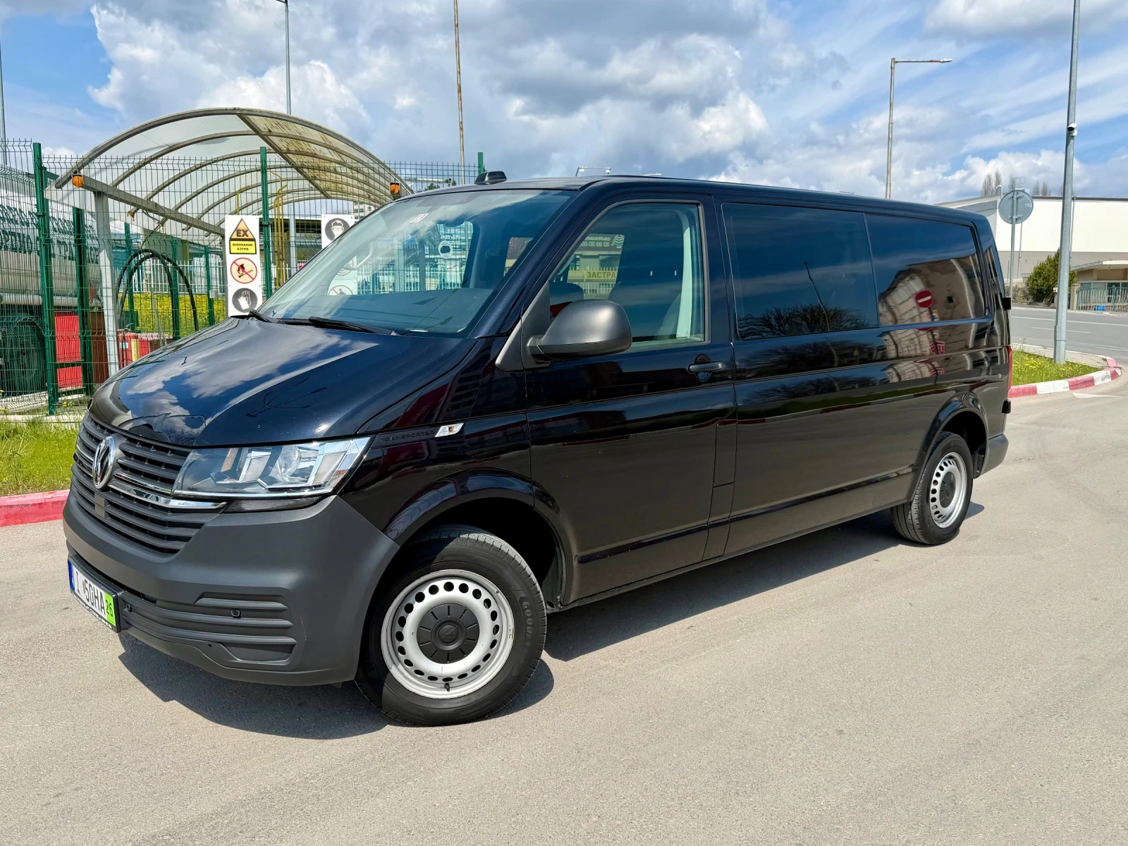 VW Transporter 2.0TDI 150k 6 места
