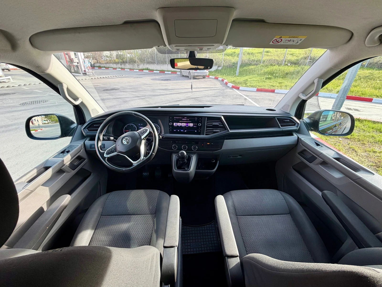 VW Transporter 2.0TDI 150k 6 места, снимка 6 - Бусове и автобуси - 54165146