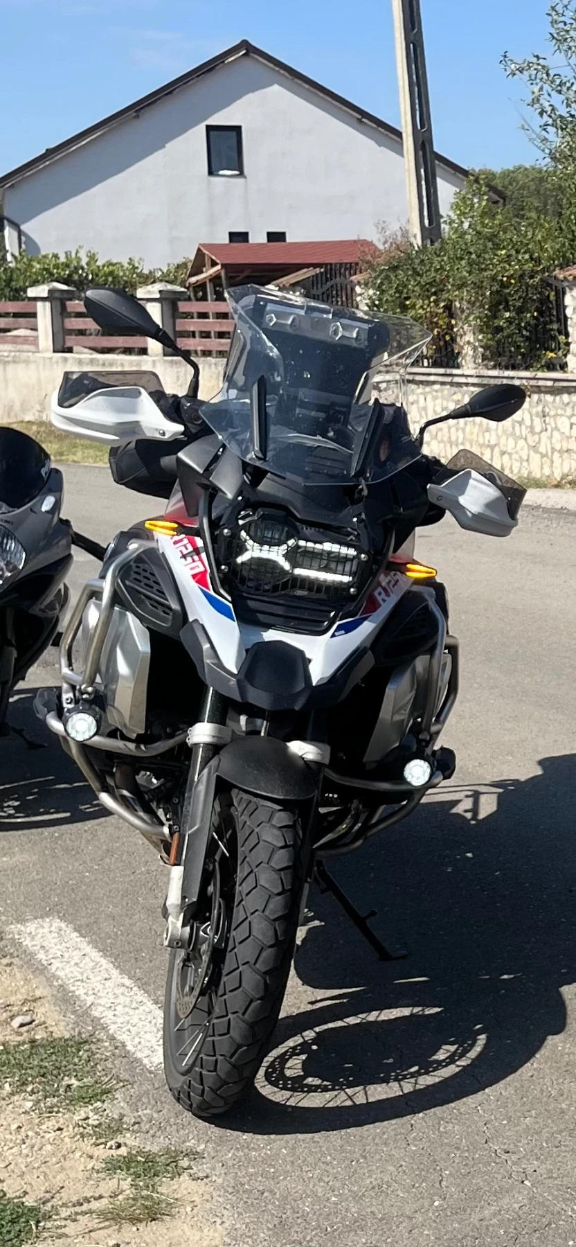 BMW R 1250 GSA Rallye - изображение 2