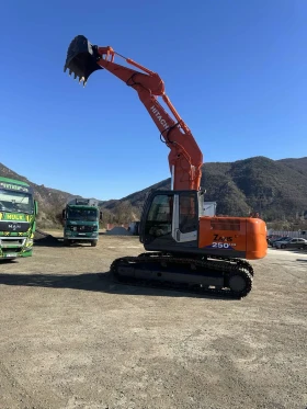 Багер Hitachi, снимка 6