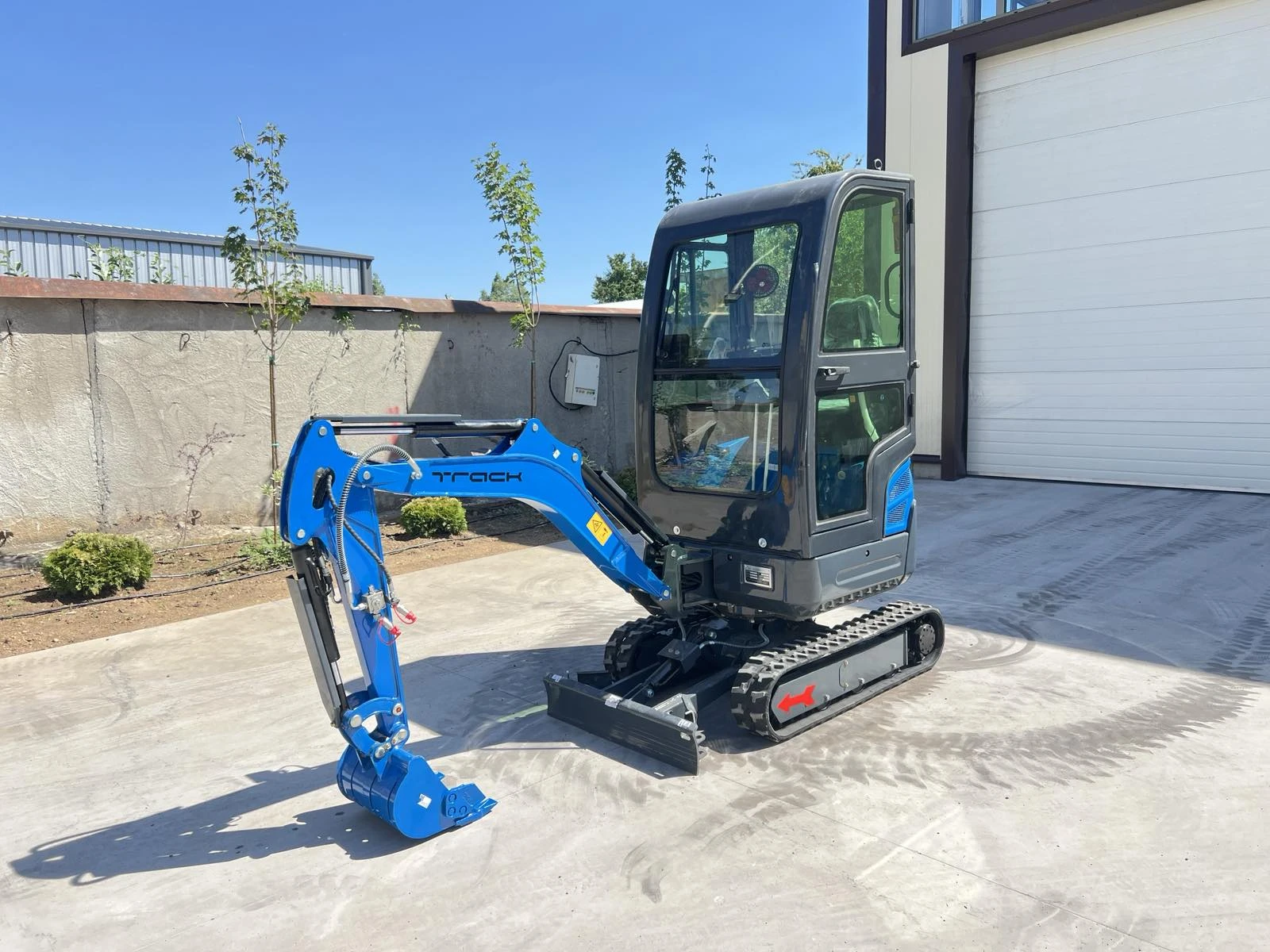 Багер Друга марка TRACK 1.5t | KUBOTA | Разш. Вериги - изображение 2
