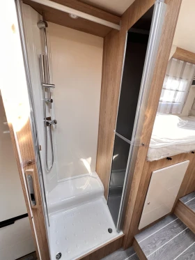 Кемпер ROLLER TEAM KRONOS  287 TL  АВТОМАТ face to faceМодел , снимка 16