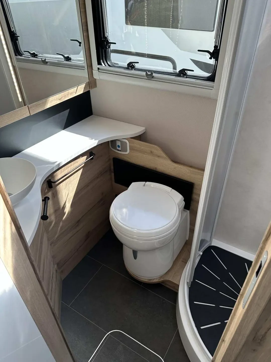  Mercedes-Benz Le Voyageur Eterna 6.8 LF  | Mobile.bg   14