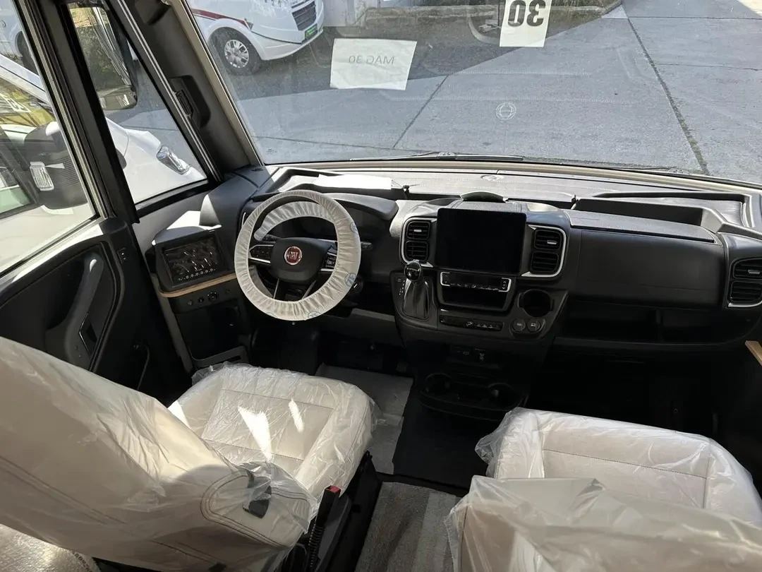  Mercedes-Benz Le Voyageur Eterna 6.8 LF  | Mobile.bg   12