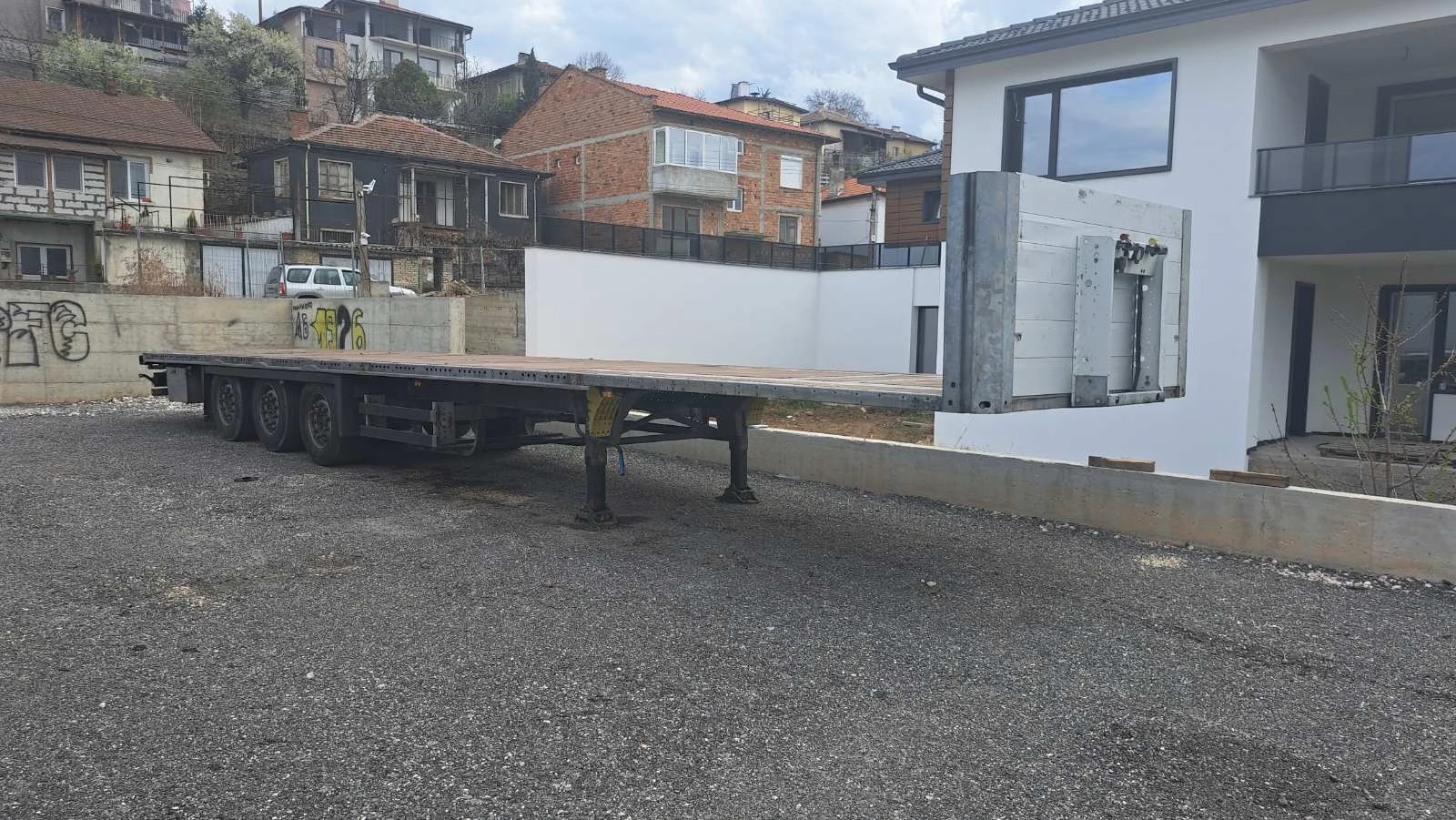  Schmitz | Mobile.bg   1