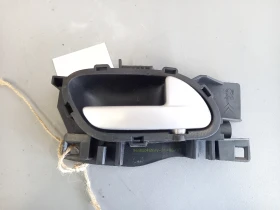 Дръжка врата предна дясна вътрешна Пежо 207SW 