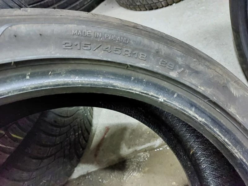 Гуми Летни 215/45R18, снимка 8 - Гуми и джанти - 36261639