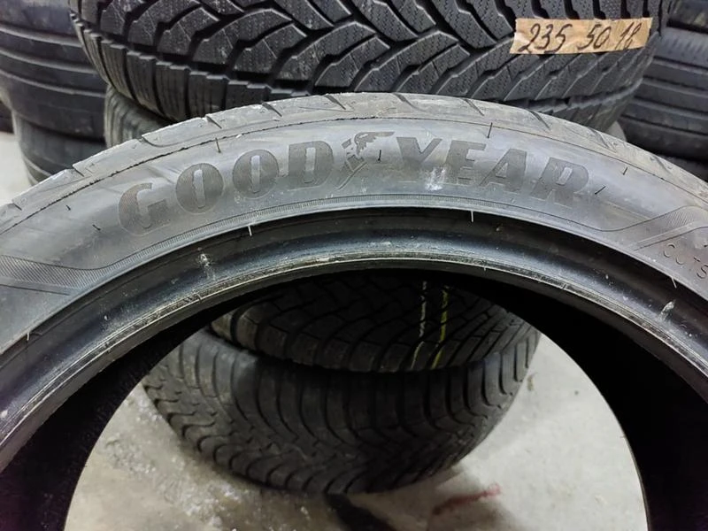 Гуми Летни 215/45R18, снимка 5 - Гуми и джанти - 36261639