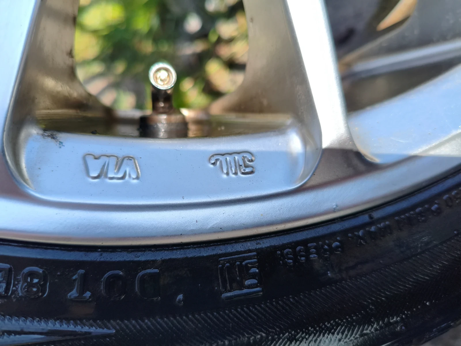 ���� � ������ 205/35R17 | Mobile.bg � ����������� 4