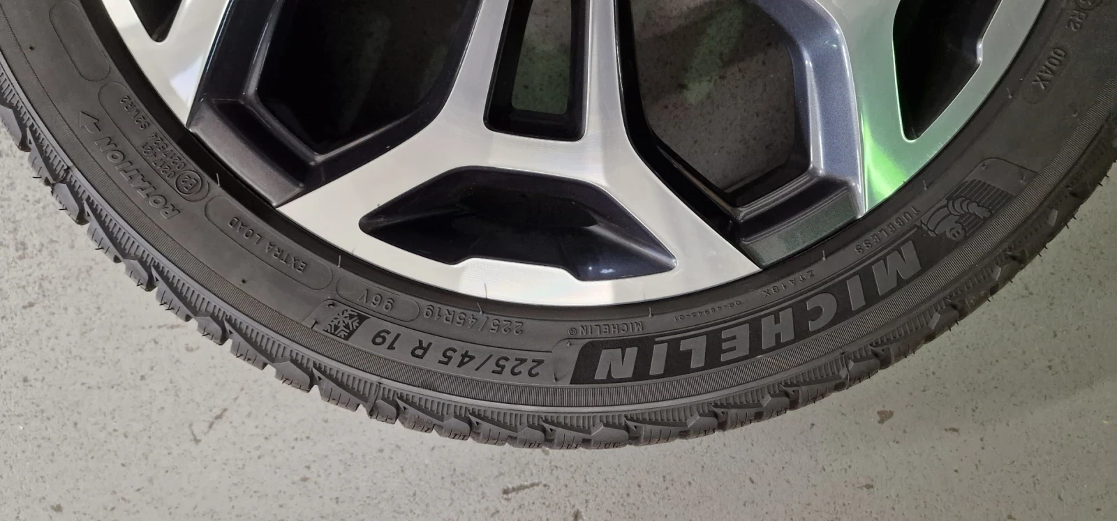 ���� � ������ 225/45R19 �� Renault Kadjar | Mobile.bg � ����������� 17