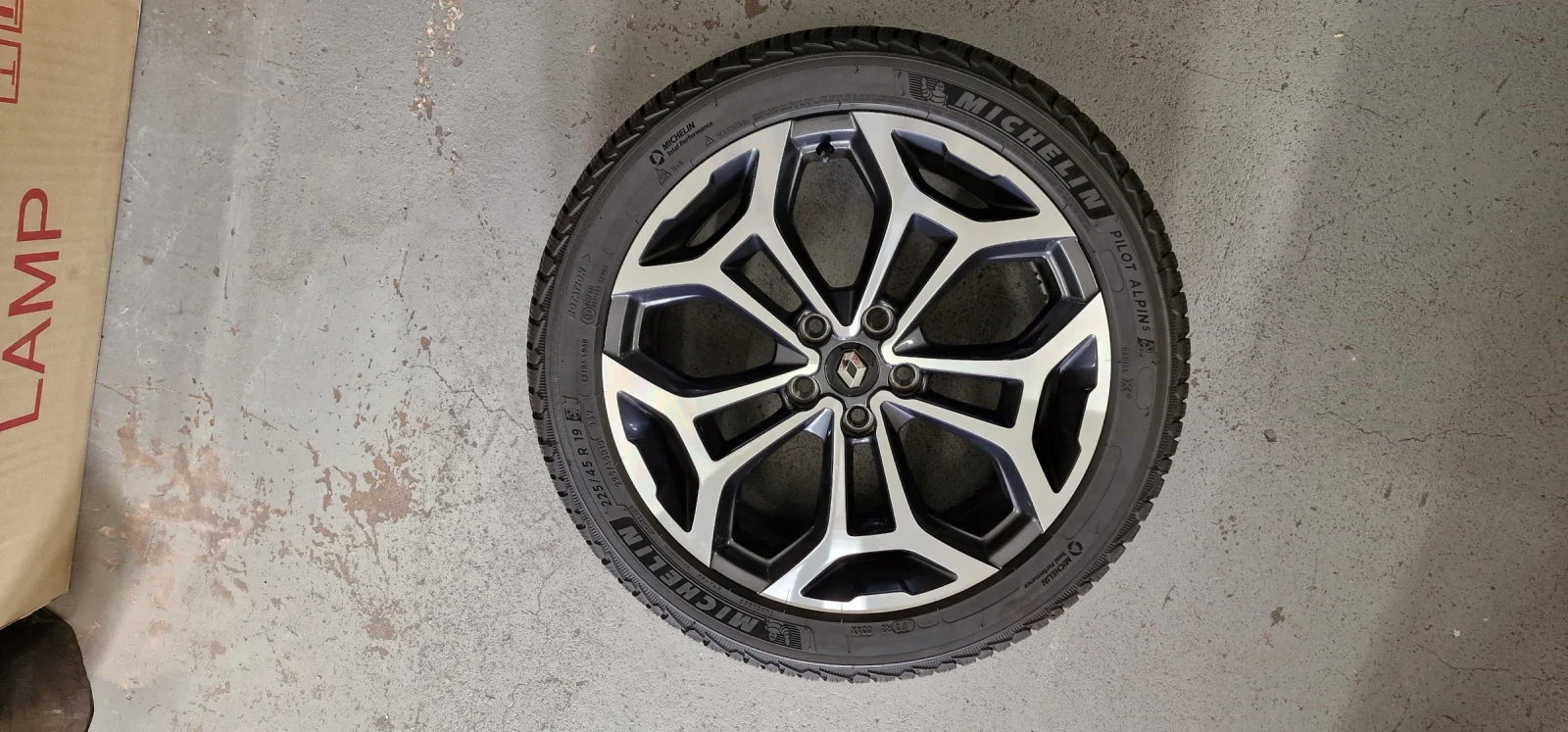 ���� � ������ 225/45R19 �� Renault Kadjar | Mobile.bg � ����������� 1