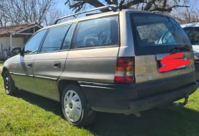 Opel Astra, снимка 2