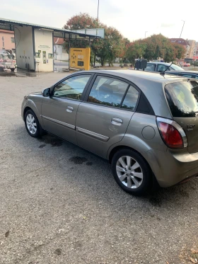 Kia Rio, снимка 6