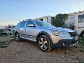 Skoda Octavia 2.0 ТДИ SKAUT 4x4, снимка 2