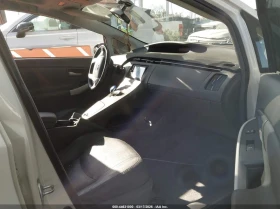 Toyota Prius 1.8L I-4 DOHC, VVT, 98HP Front Wheel Drive - 5900 € / 11539.40 лв. - 22265860 5