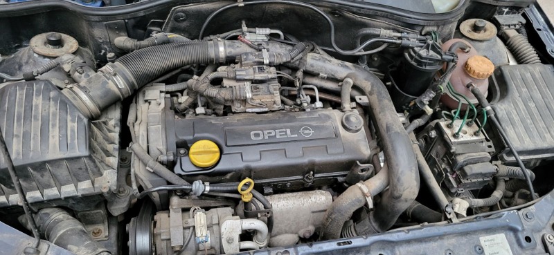 Opel Corsa, снимка 4 - Автомобили и джипове - 44305657