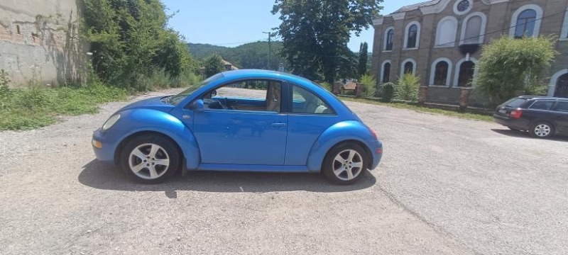 VW Beetle, снимка 1 - Автомобили и джипове - 46441429