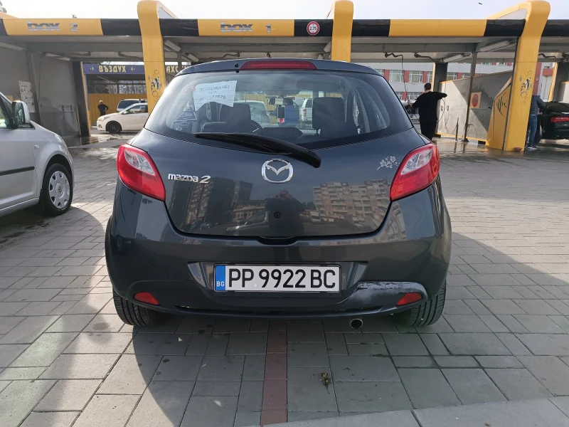 Mazda 2, снимка 4 - Автомобили и джипове - 49302962