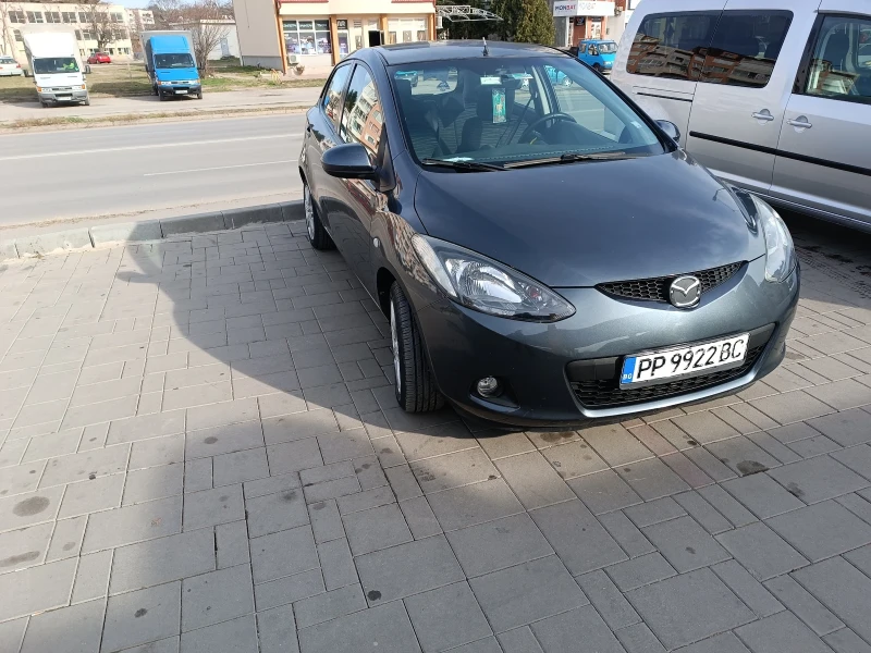 Mazda 2, снимка 2 - Автомобили и джипове - 49302962