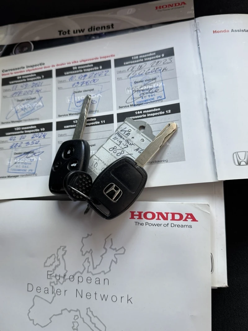 Honda Accord Лек автомобил, снимка 8 - Автомобили и джипове - 50366099