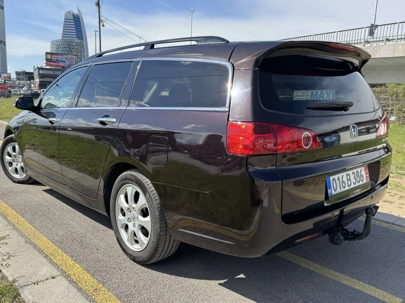 Honda Accord Лек автомобил, снимка 3 - Автомобили и джипове - 50366099