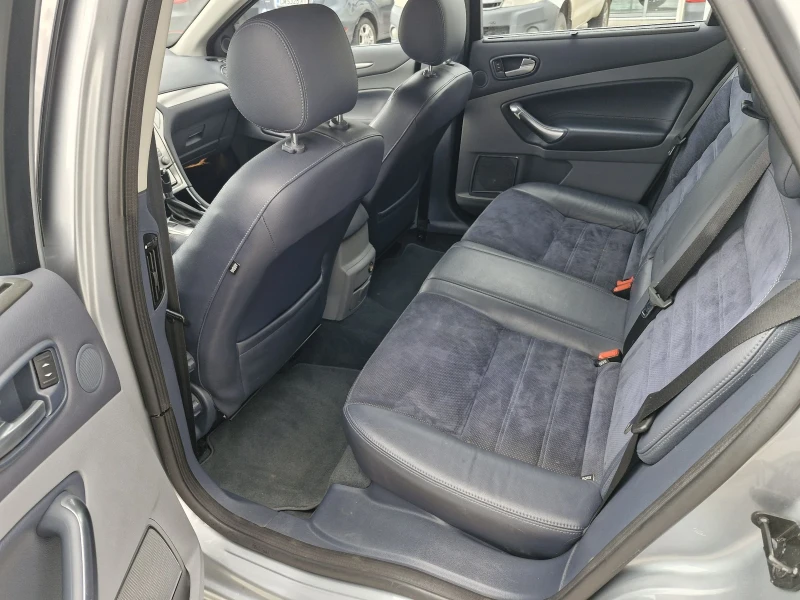 Ford Mondeo 2.0TDCi Titanium 140 к.с. Автоматик, Навигация , снимка 11 - Автомобили и джипове - 53521756