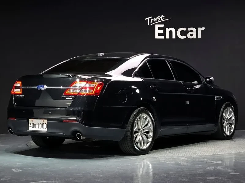 Ford Taurus 2.0 ECOBOOST, снимка 2 - Автомобили и джипове - 56497439