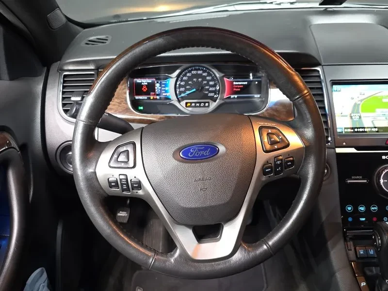 Ford Taurus 2.0 ECOBOOST, снимка 13 - Автомобили и джипове - 56497439