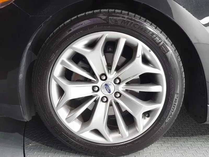 Ford Taurus 2.0 ECOBOOST, снимка 5 - Автомобили и джипове - 56497439