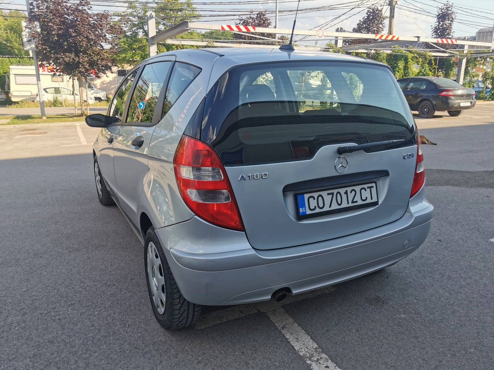 Mercedes-Benz A 180  - изображение 3