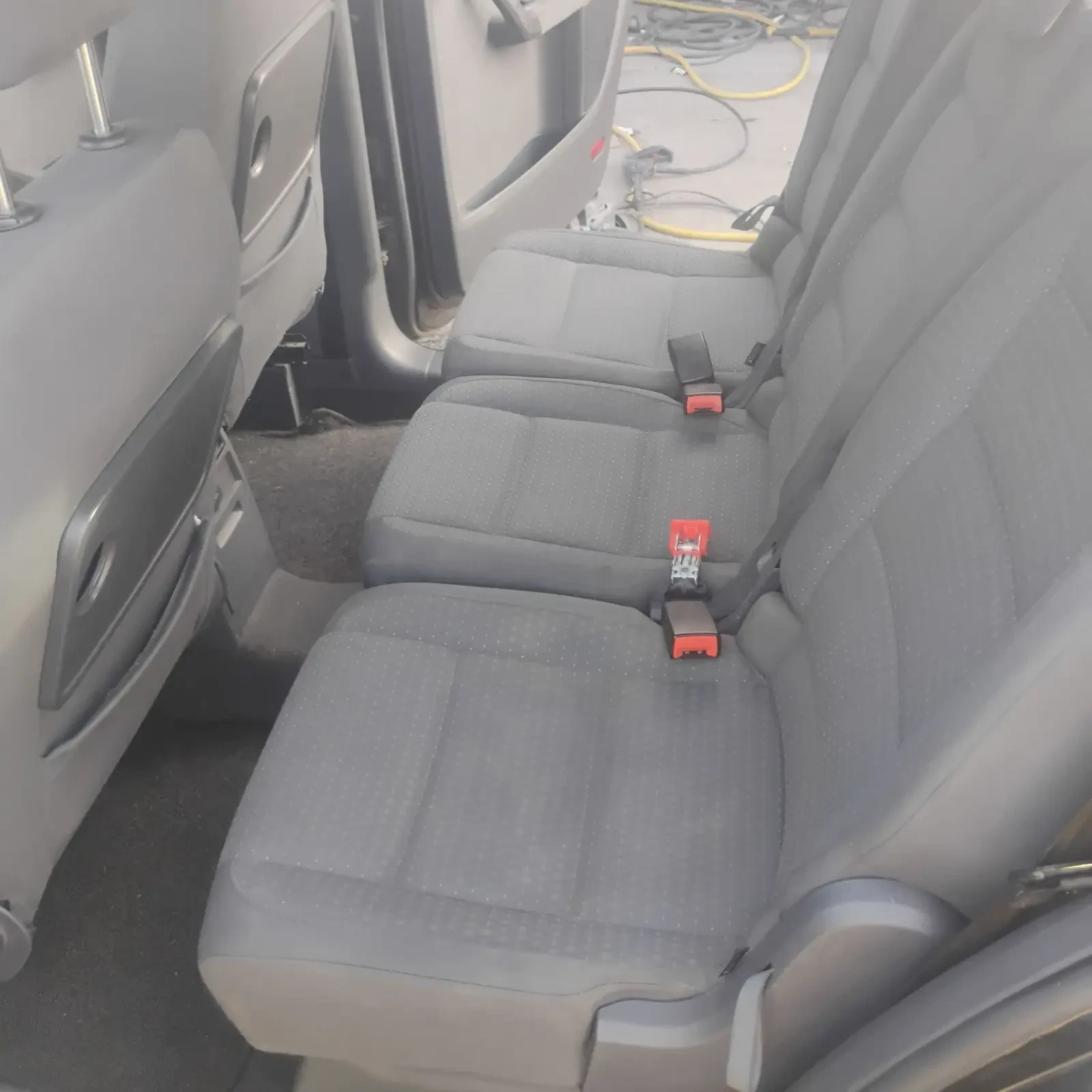 VW Touran 1.6 FSi - изображение 10