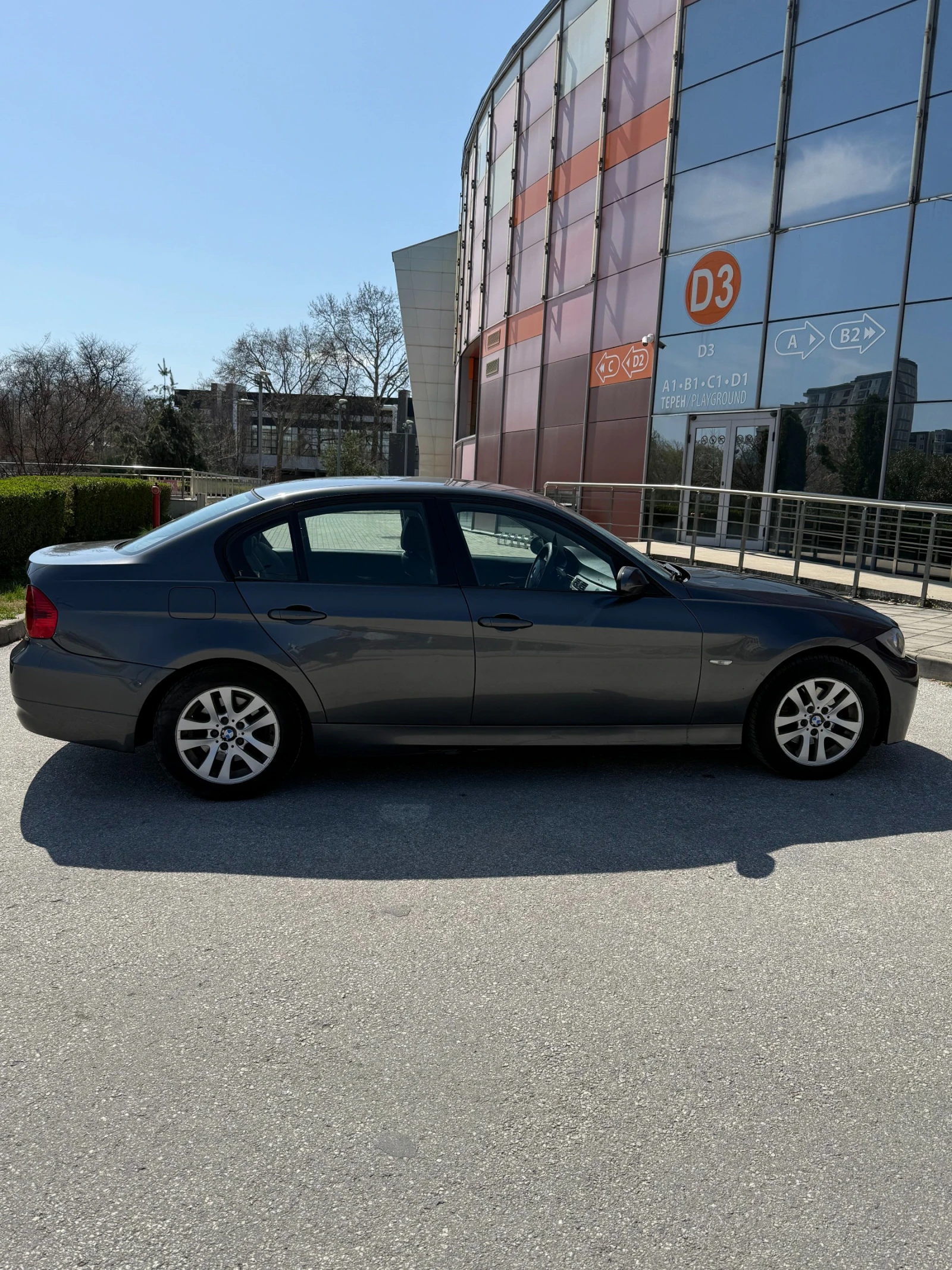 BMW 320  - изображение 3