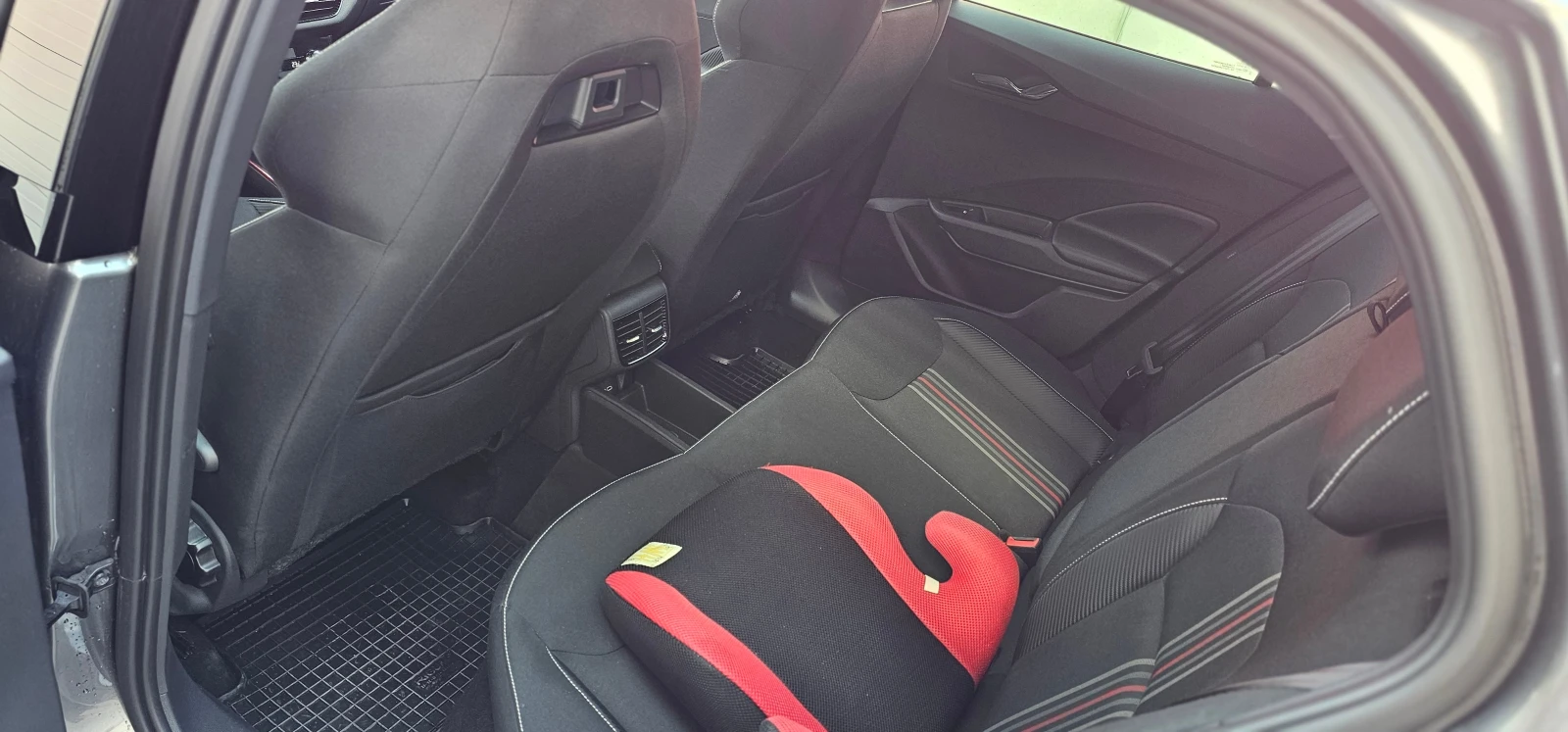 Skoda Fabia 1.5TSI - изображение 9
