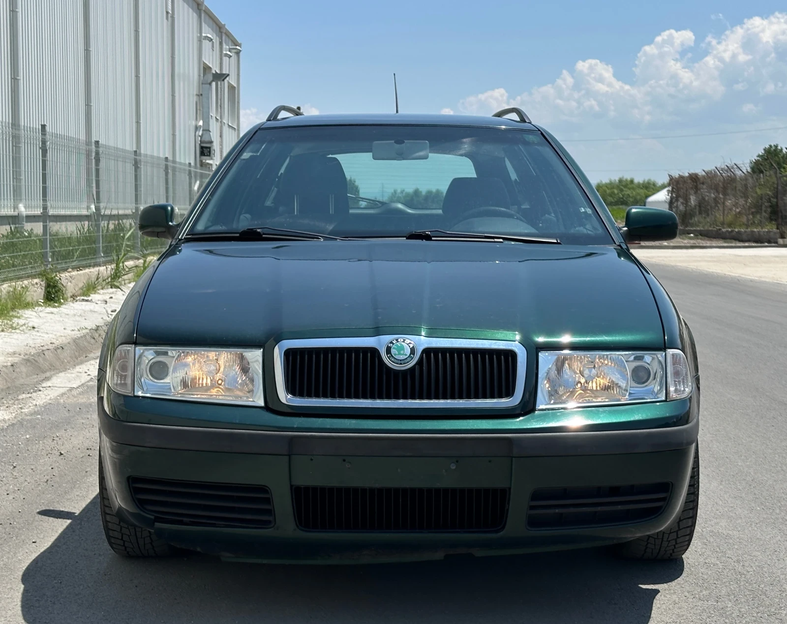 Skoda Octavia 1.8Т 4х4 - изображение 6