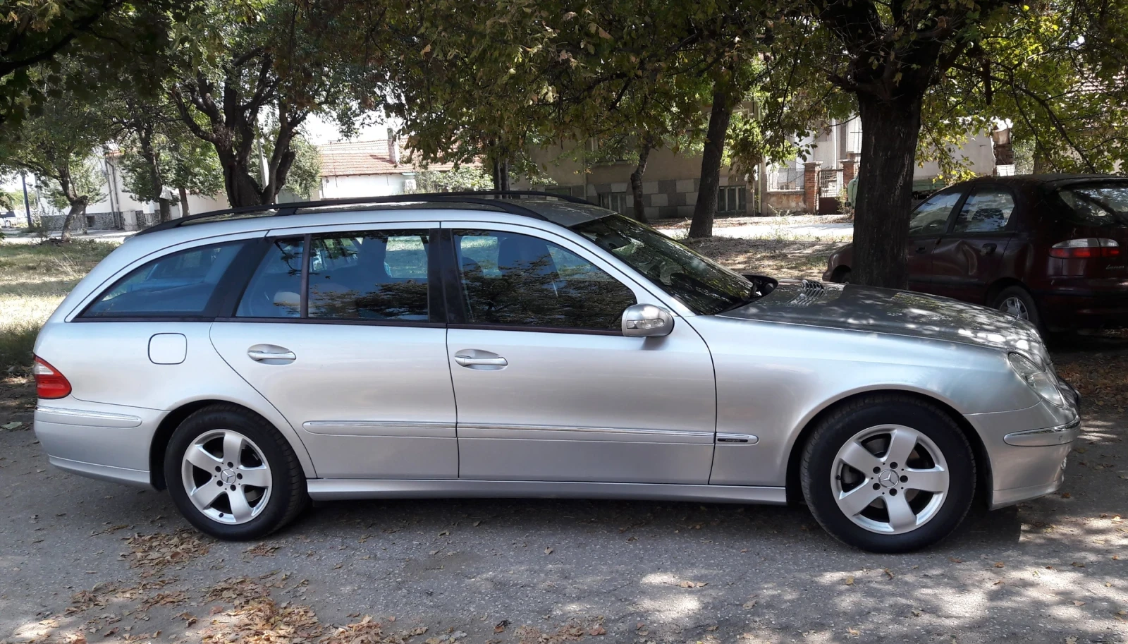 Mercedes-Benz E 280 Avangard-combi - изображение 4