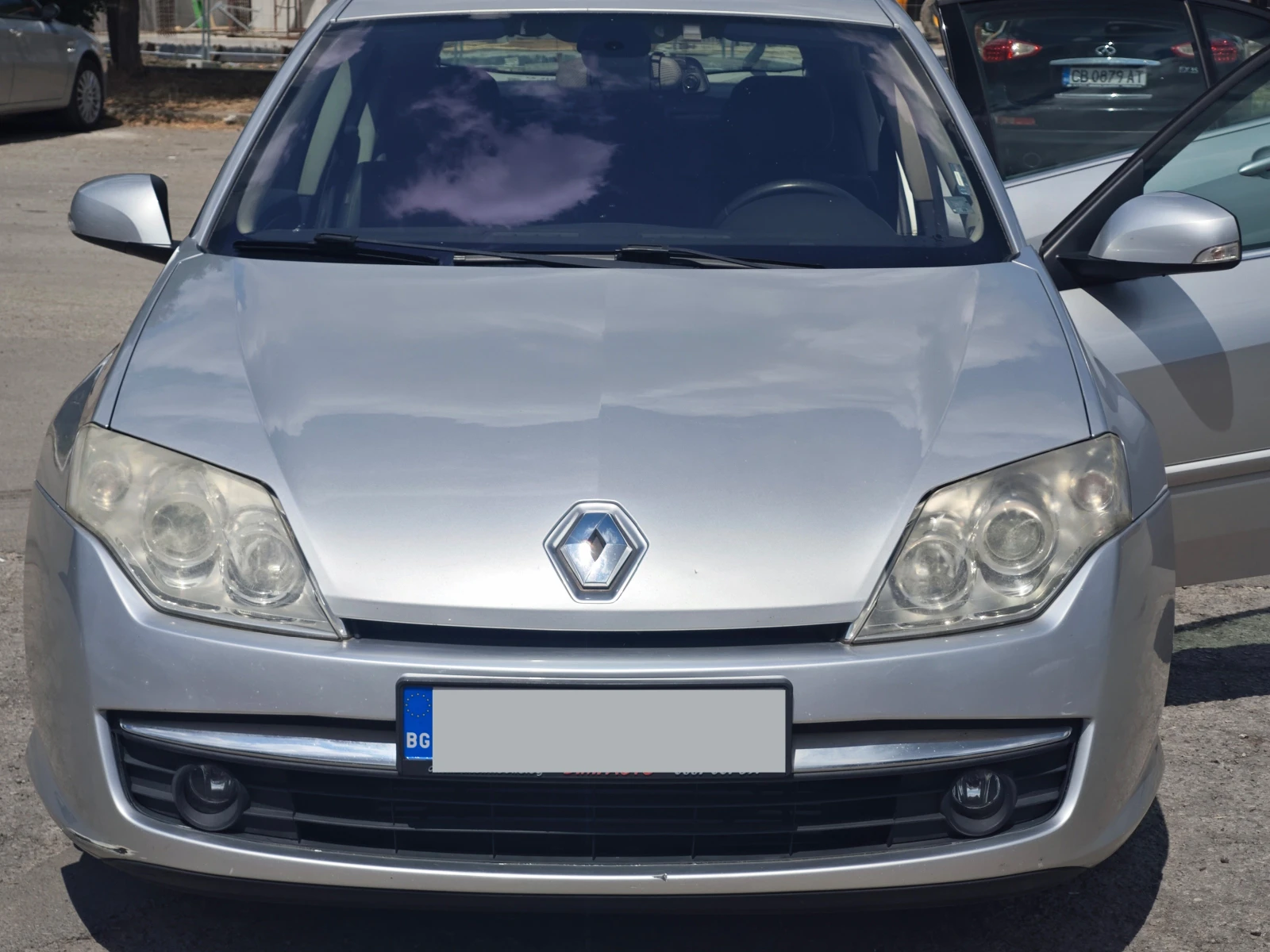 Renault Laguna 2.0 dCi 150 к.с - изображение 8
