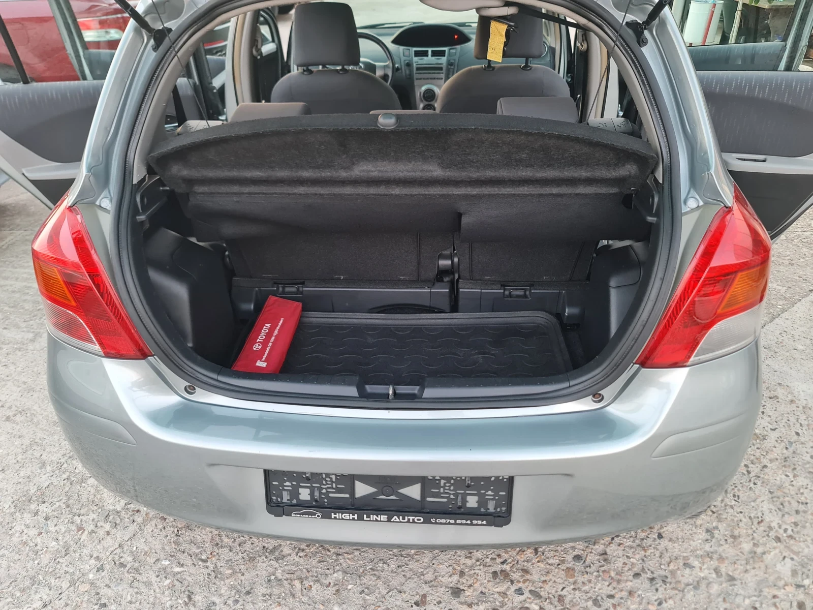Toyota Yaris 1.33 VVTI Климатик  - изображение 10