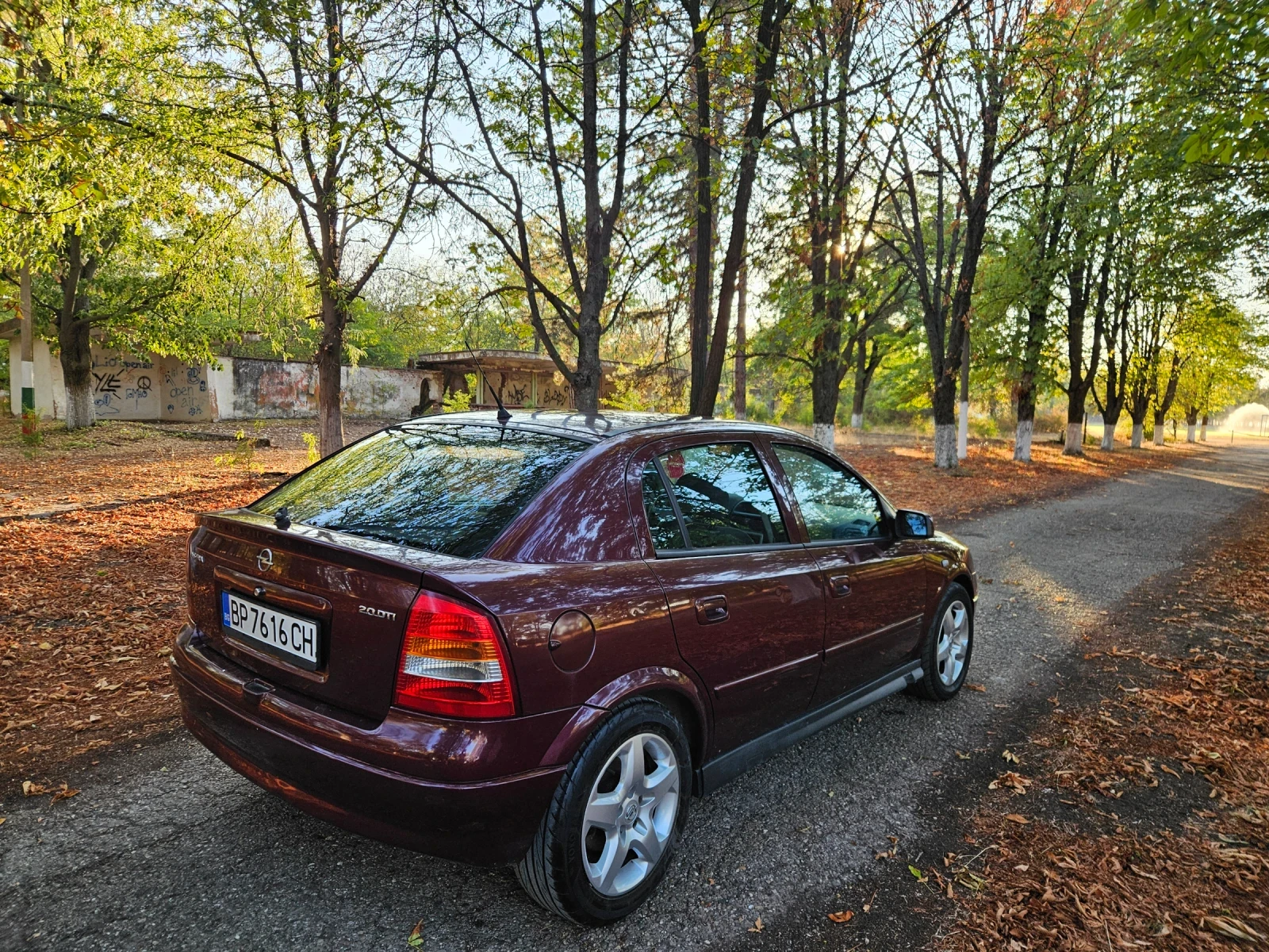 Opel Astra DTI - изображение 2