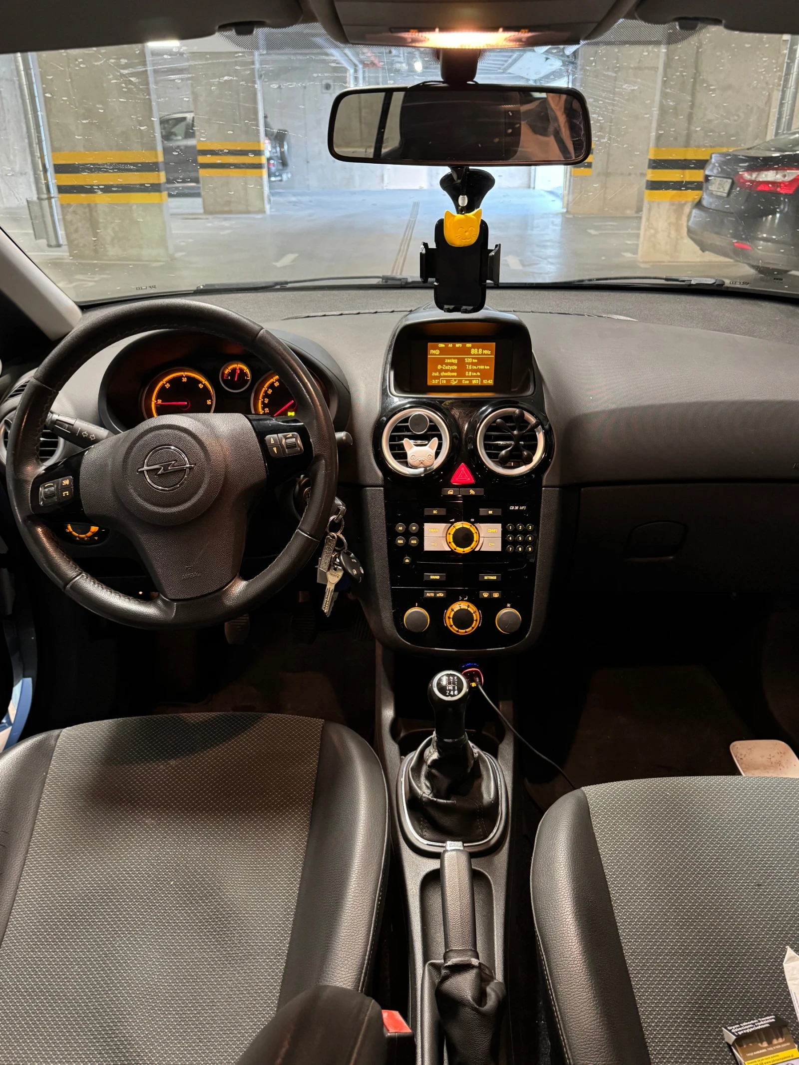 Opel Corsa  1.3 CDTI Хечбек употребяван нов внос - изображение 8