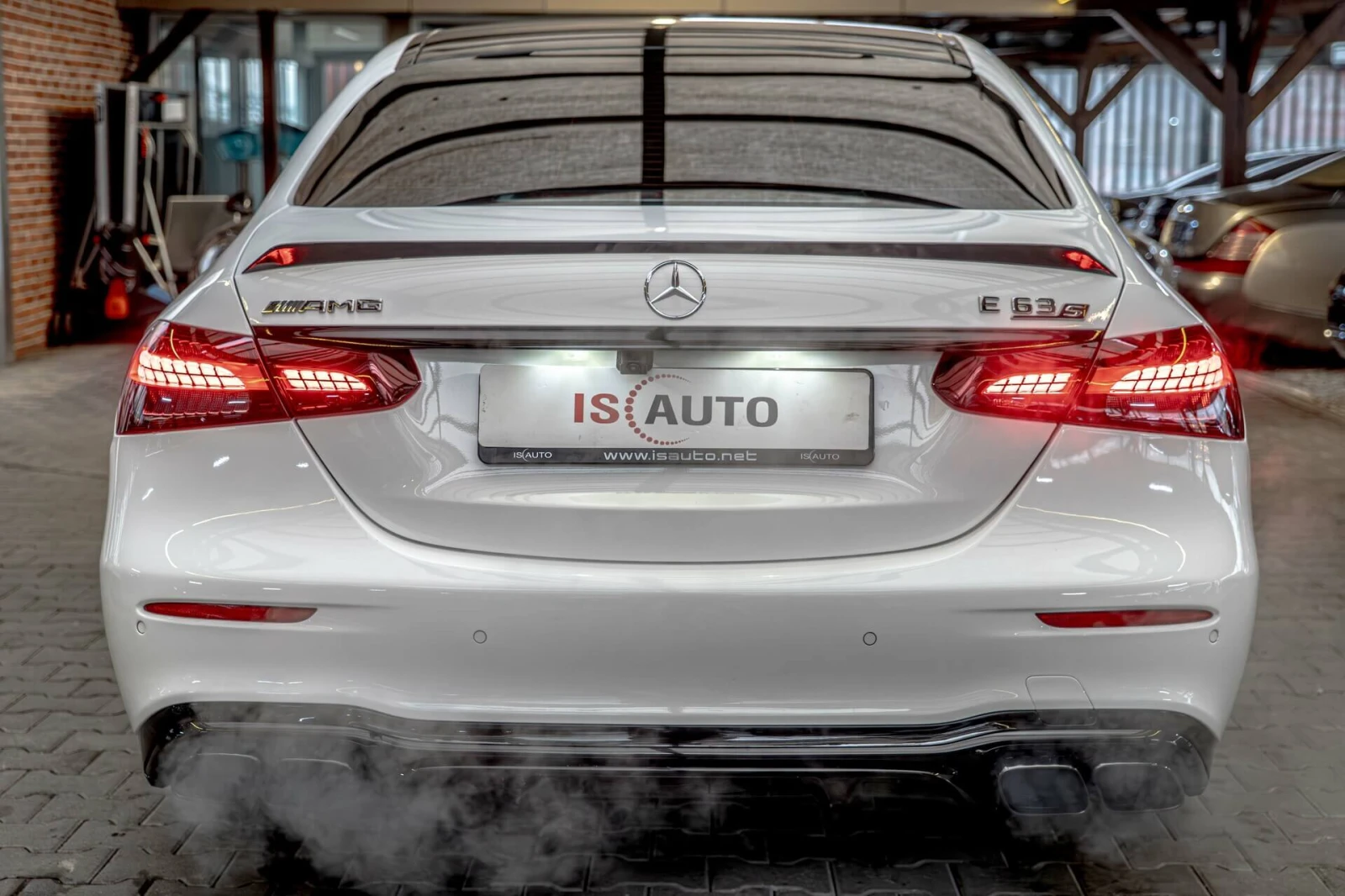 Mercedes-Benz E 63 AMG S/4Matic/Ambient/Камера 360/HuD/AMG Ride Control/M - изображение 4